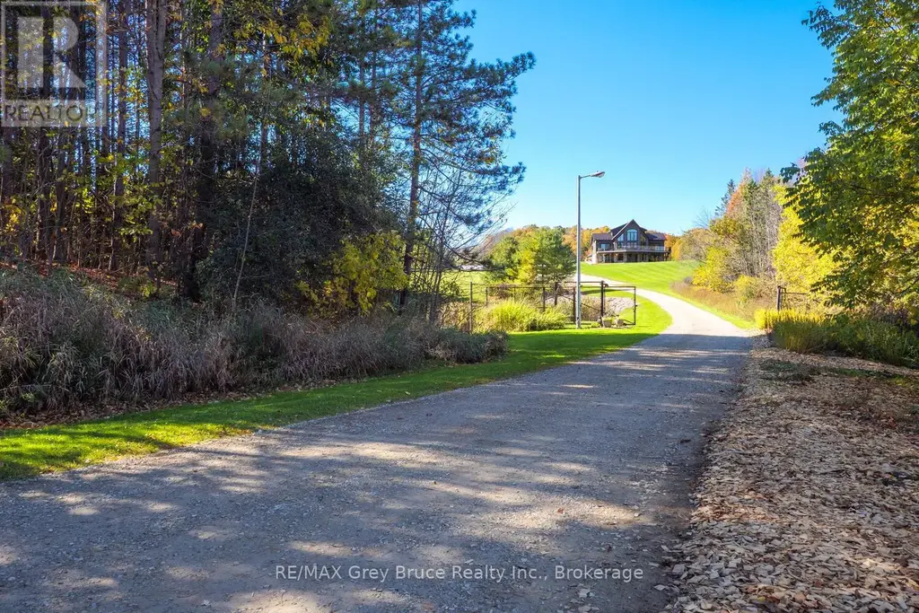 617536 Concession 1 Road, Meaford